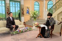 「徹子の部屋」　黒柳徹子（右）、小久保裕紀監督＝テレビ朝日提供
