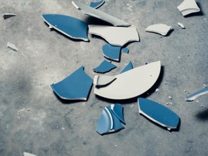 SNSの誹謗中傷に壊れた心。私は大好きな彼女を守りたかっただけ