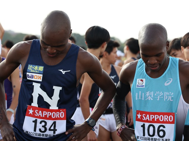 山梨学院大学 陸上部ユニフォーム 箱根駅伝 Lサイズ 速報】 山梨学院大ユニフォームの色変更に！ プルシアンブルーからC2C