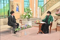 21日放送の「徹子の部屋」に出演する篠山輝信（左）と司会の黒柳徹子＝テレビ朝日提供