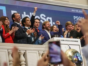 トランプ氏支援のパンケーキ、愛国者のひげそり…商品は思想信条で選ぶ？米国の新潮流