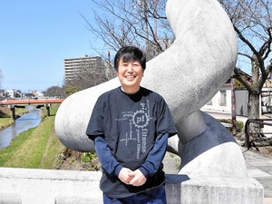 奈良敏行さん「町の本屋という物語　定有堂書店の４３年」インタビュー　「聖地」の息吹はいまも