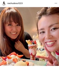 なちゅさん（左）と藤原しおりさんのツーショット（なちゅさんのインスタグラムより）