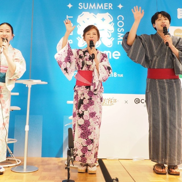 （左から）爛々・萌々、シルク、レインボー・池田直人