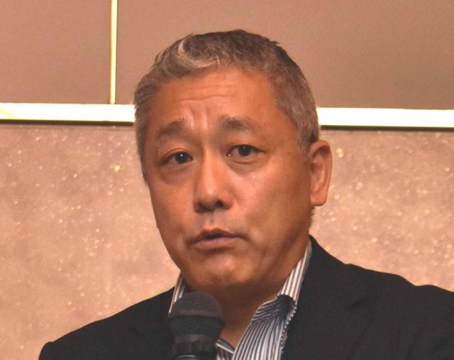　立岩陽一郎氏