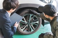 溝があってもタイヤ交換をすすめられる理由は？※画像はイメージです（buritora/stock.adobe.com）