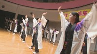 中学生が子どもたちの前でオリジナルダンスを披露　香川・高松市