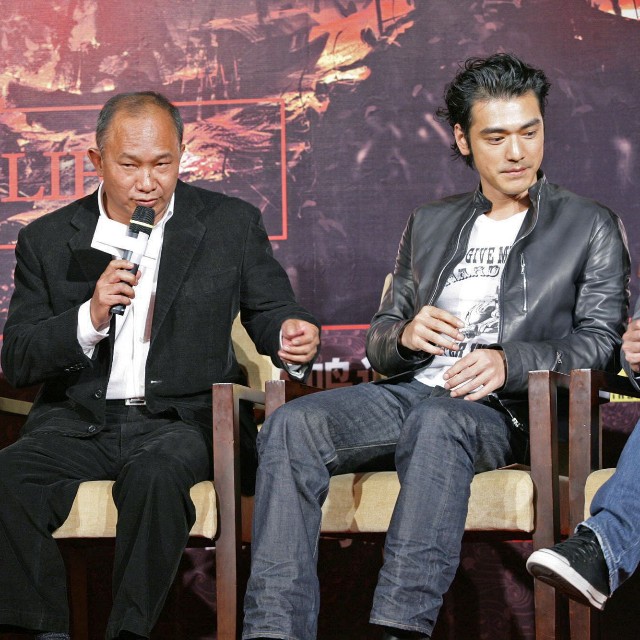 （左から）トニー・レオンさん、ジョン・ウー監督、金城武さん（2007年撮影）