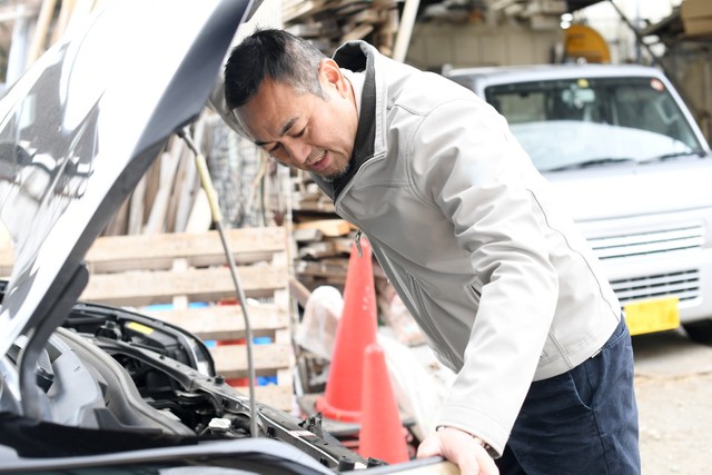 約8割の人が買取価格を理由に廃車を選択　※画像はイメージです（koumaru/stock.adobe.com）