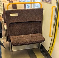 こんな補助座席になります（えいじさん提供）