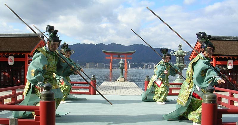 秦河勝と天王寺舞楽をテーマに雅楽公演