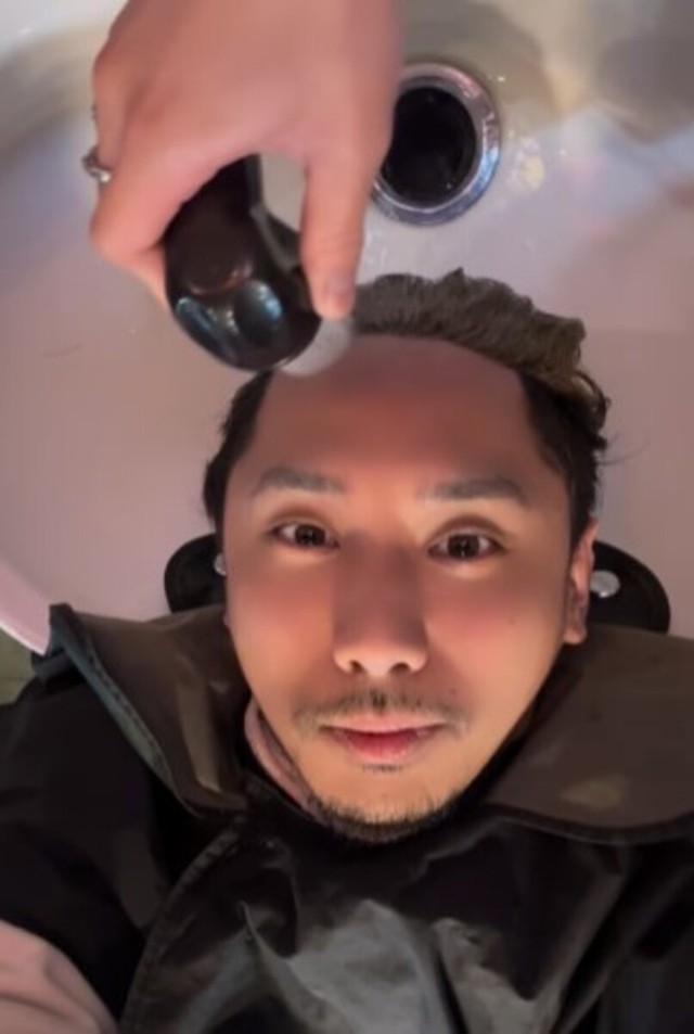 ウィッグはシャンプーやドライヤーも可能／かつらニキ（ノゾエタカシ）さん（@katsuraniki）提供