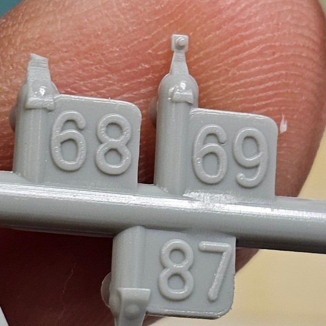 話題になった指紋一輪分くらいしかない部品