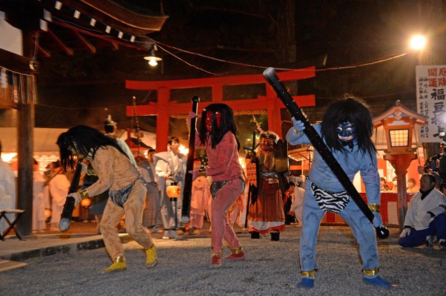 過去の追儺式の様子（２０２０年２月２日撮影、京都市左京区・吉田神社）