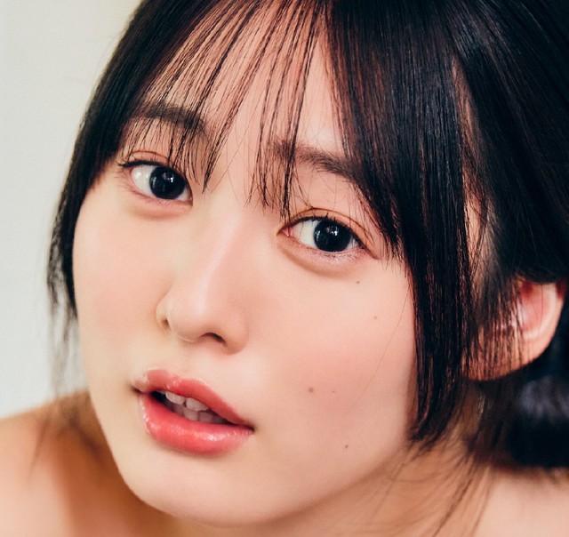 白濱美兎(C)光文社／週刊FLASH 写真◎小池大介