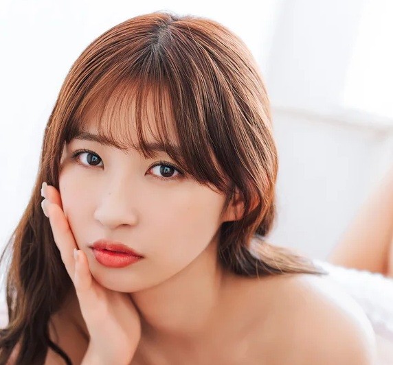 松本日向 デジタル写真集『LUMINOUS』(撮影:下田直樹)