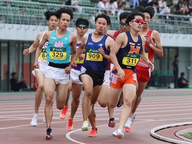 【筑波大学陸上競技部発行】世紀を越えて〜茗渓陸上競技101年の歩み〜 DSC04231.JPG