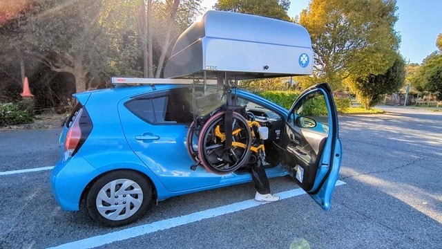 足や指が動かなくても運転することができる車があることにも衝撃を受けた