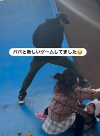 三つ子ちゃんの笑い声が止まらない…！（提供：＠_325_clover_さん）
