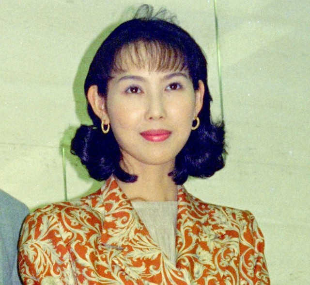 鳥越マリ＝1995年