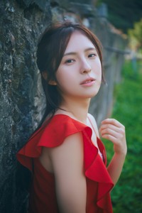 NGT48・大塚七海の1st写真集より©KADOKAWA／写真：岡本武志