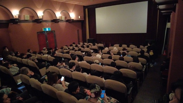 卒業する友へ　大学生が映画館借り切り上映会