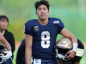 関西大学QB高井法平　須田啓太の8番を受け継ぎ、元気に勝たせるエースになる