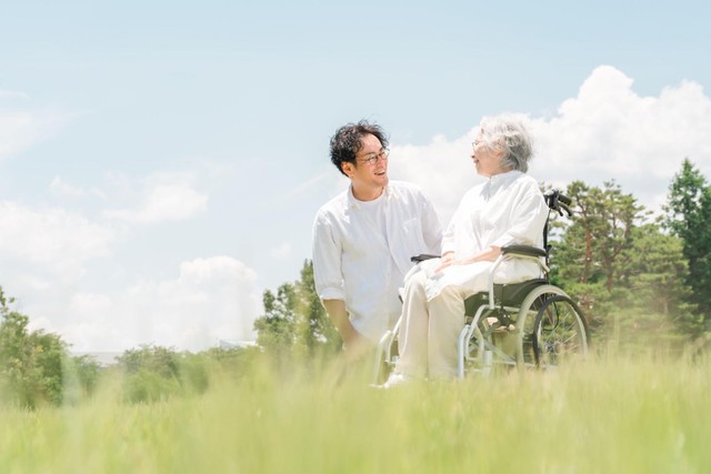 早めの相談でお互いに心地よく※画像はイメージです（buritora/stock.adobe.com）