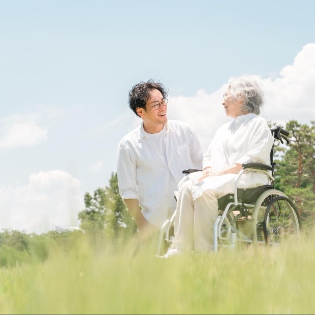 早めの相談でお互いに心地よく※画像はイメージです（buritora/stock.adobe.com）