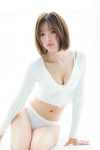 デジタル限定 一ノ瀬瑠菜写真集『oh my HEROINE！』（撮影：Takeo Dec.　発行：ワニブックス）