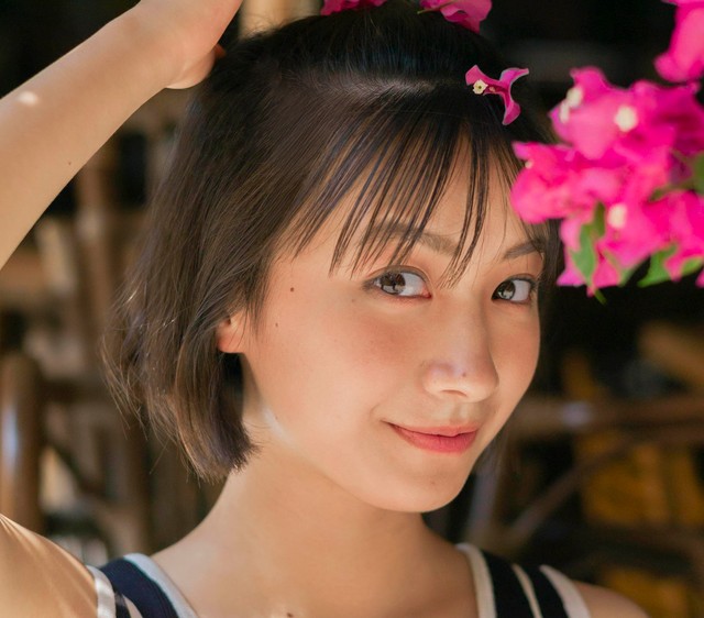 「藤﨑ゆみあファースト写真集（仮）」（東京ニュース通信社刊）