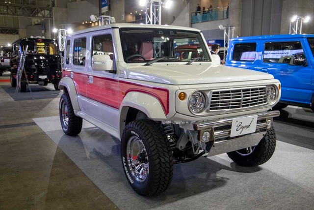 「ラスター」のLovely Kira Kira Nomadeは西海岸風テイストにノマドをカスタマイズ。