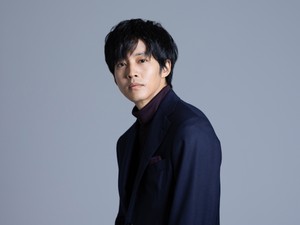 岡田将生さん着用 ayame FOCUS フォーカス（Black/Silver） 岡田将生