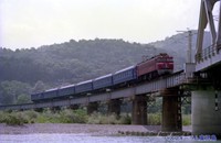昔は鉄道も撮影していた（1997年 耳川の橋りょう）／しゅうさん（@busforumshuu）提供