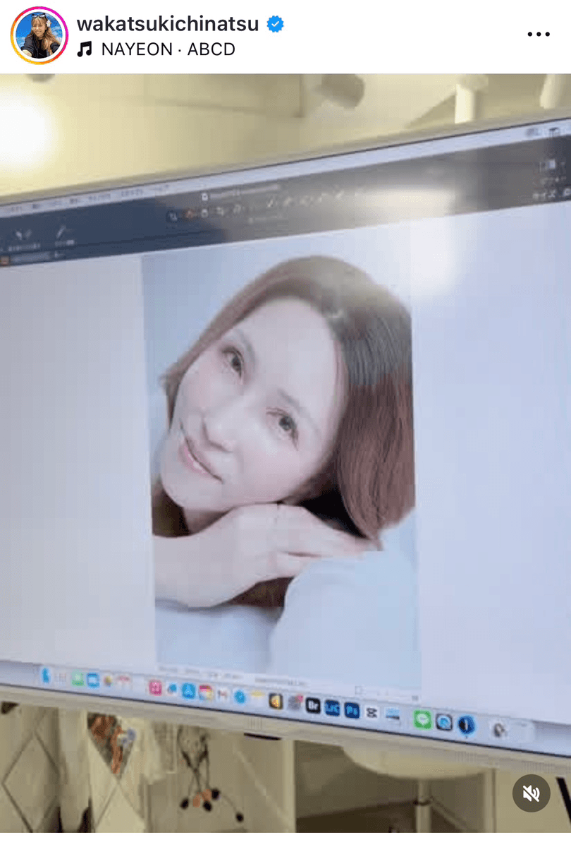 「TWICEのナヨンじゃないよ！KABA.ちゃんだよぉ！」（若槻千夏 (@wakatsukichinatsu)さんのインスタグラムより）