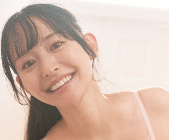 PARADE2026夏号 高崎かなみ（撮影：酒井貴弘）