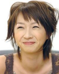 酒井若菜＝2004年