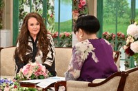 「徹子の部屋」 黒柳徹子(右)、サラ・ブライトマン＝テレビ朝日提供