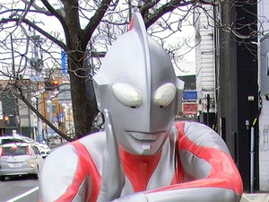 ゴジラ、ウルトラマン、仮面ライダー…特撮ヒーローは戦後日本を映し出す「鏡」だ