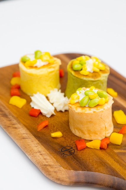 　野菜のスフレケーキ。本当は「塔みたいな高いケーキ」が作りたかったとか（神戸親子遊び推進協会提供）