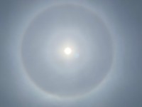香川県で撮影した「9度ハロ」