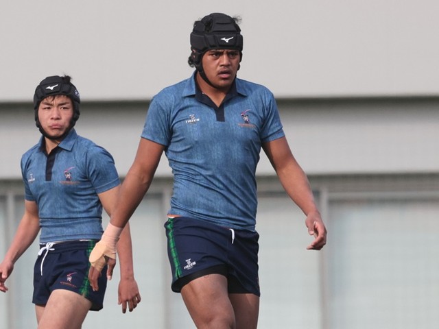 ラグビー - 関東学院大学のラリー・ティポアイールーテル 奮闘続ける