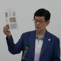 「献呈署名本」の世界の深さと研究可能性を語る　川島幸希さんが文京区立森鷗外記念館で講演