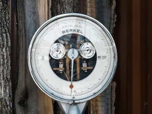 「あと3kg痩せろ」の言葉は、今でも私の痩身信仰を駆り立てる