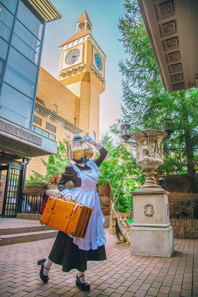 ティーポットは、ふたを開け閉めできる小細工も。