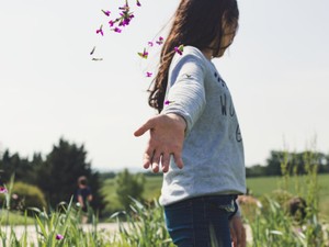 「20代、そろそろいい年だから結婚する」の考えを捨てた