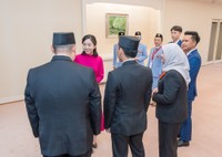 「令和7年度　東南アジア青年の船事業」で懇談される佳子さま（宮内庁ホームページから）