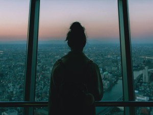 上司にパパ活を迫られた。家族のように接する優しい人だったはずなのに