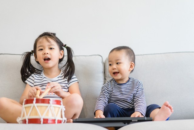 えっ、あなたまでやってきたの！？（MIA Studio/stock.adobe.com）