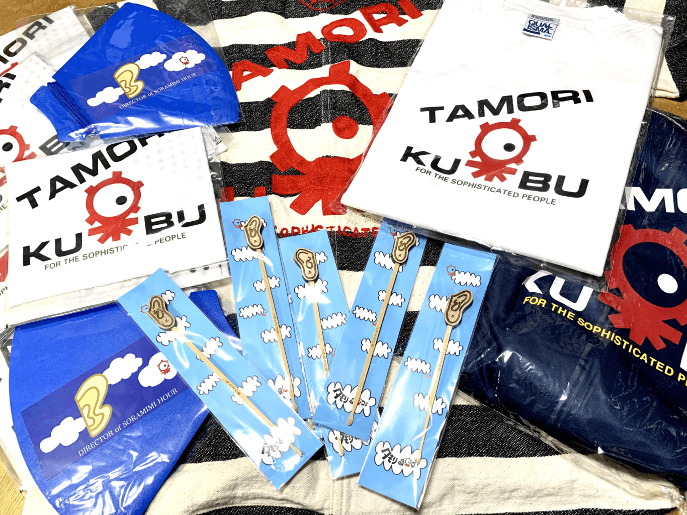 今まで送られてきたTシャツや耳かき